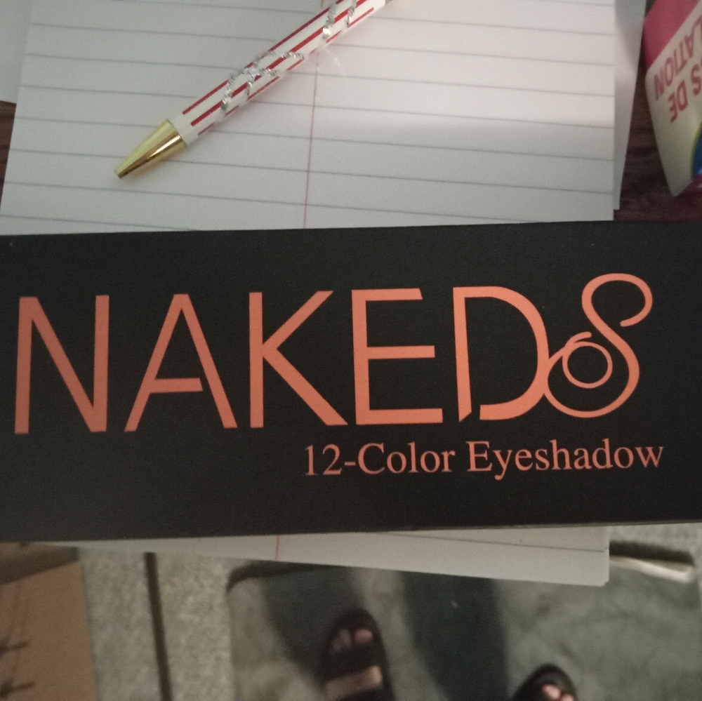Eye shadow